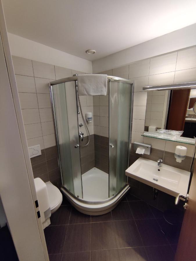 Boutique Hotel Sopianae เปตช์ ภายนอก รูปภาพ