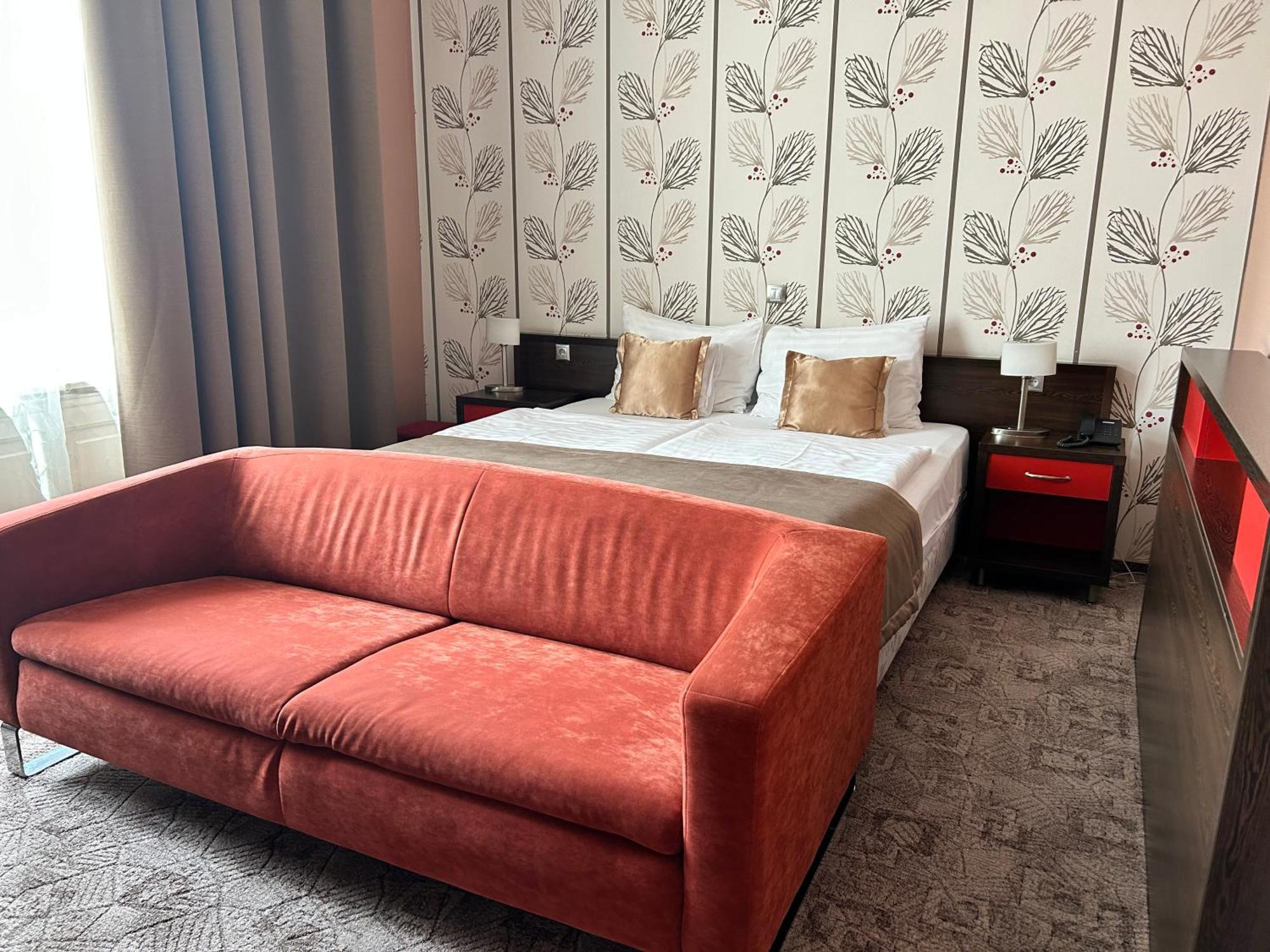 Boutique Hotel Sopianae เปตช์ ภายนอก รูปภาพ